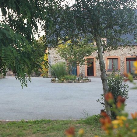 Chambres Aux Bonnes Herbes Bais  Exterior foto