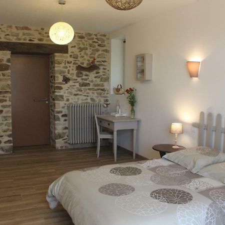Chambres Aux Bonnes Herbes Bais  Exterior foto